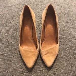 Madewell Nude pumps in size 6